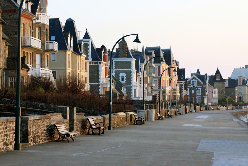 La Coloniale Apartment Saint-Malo Exterior photo